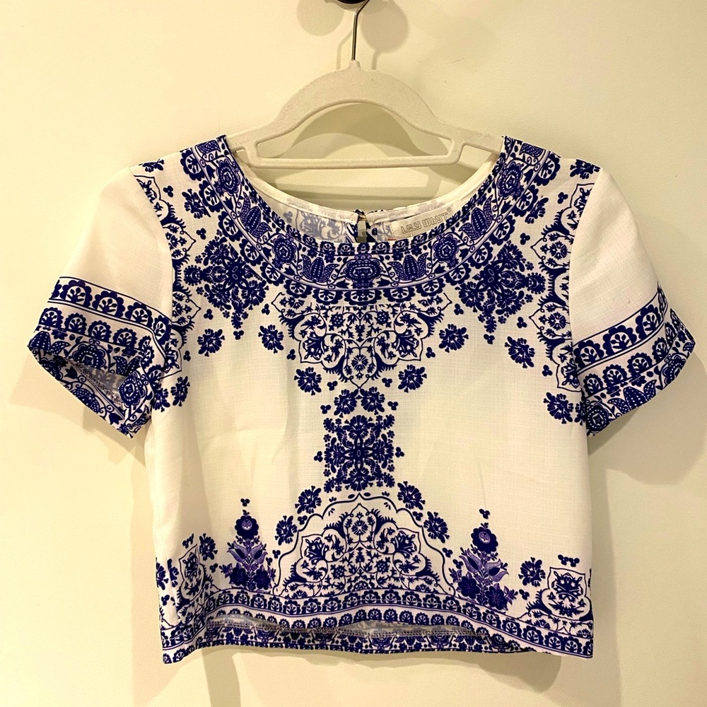 LILY WHYT Porcelain Print Stencil Top